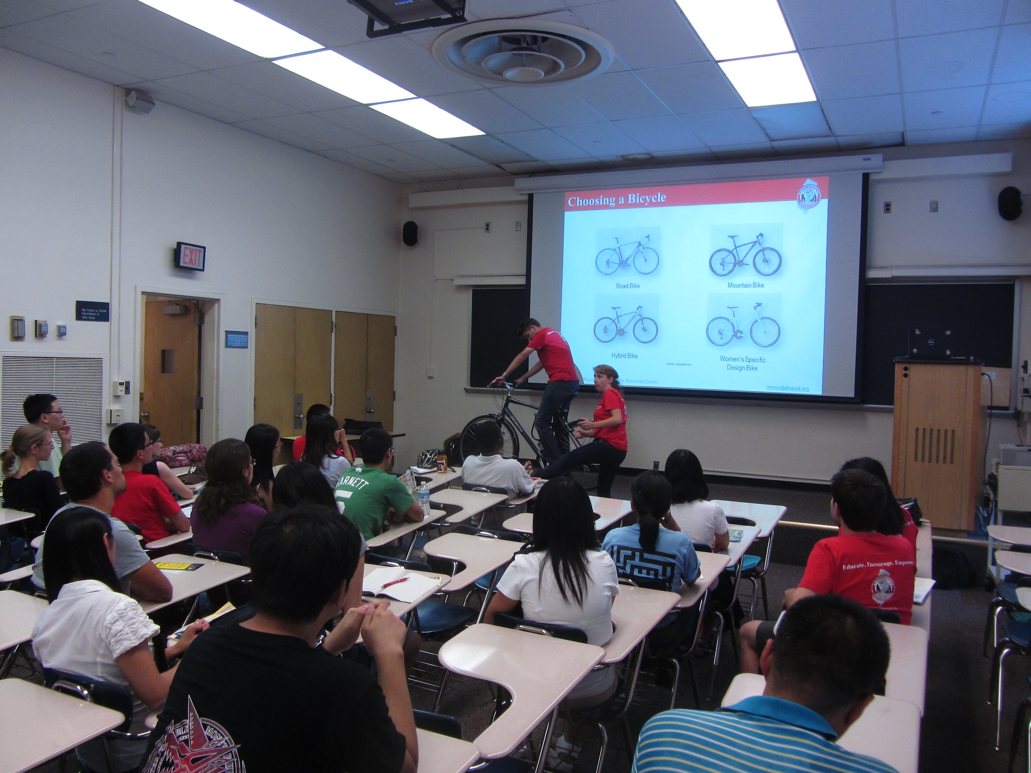 7937586094 25317fe09d k