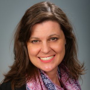 LeighAnnVonHagenHeadShot2017 Square 1